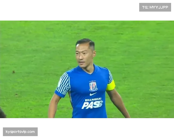 申花吴曦回撤与阿玛杜组成双锚 压缩津门虎边中结合空间